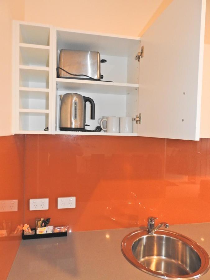 Broken Hill Outback Resort Bagian luar foto