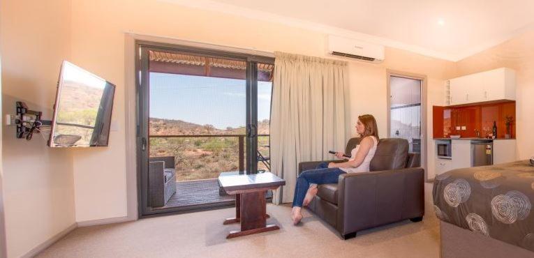 Broken Hill Outback Resort Bagian luar foto