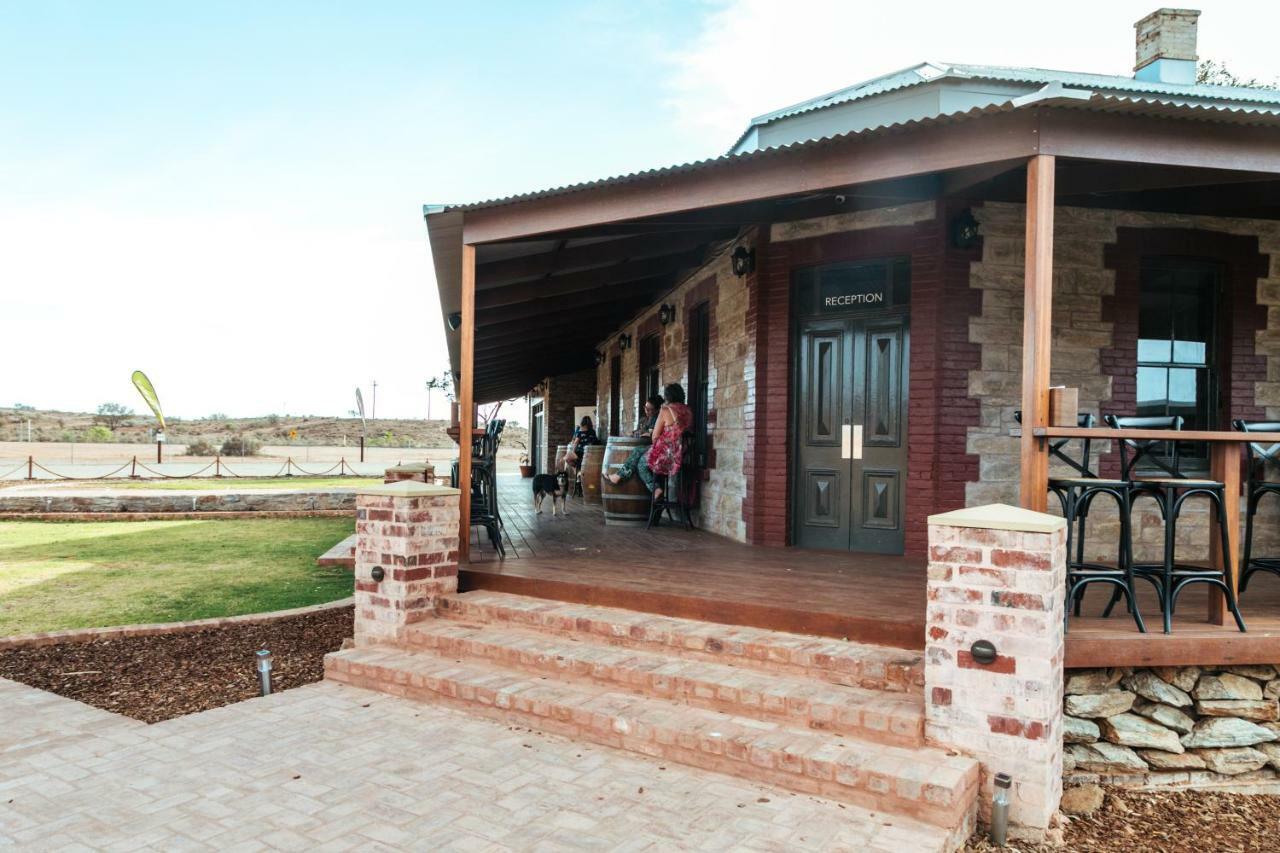 Broken Hill Outback Resort Bagian luar foto